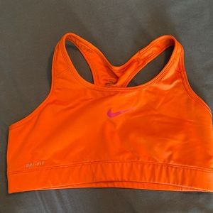 Ladies L Nike Sports Bra